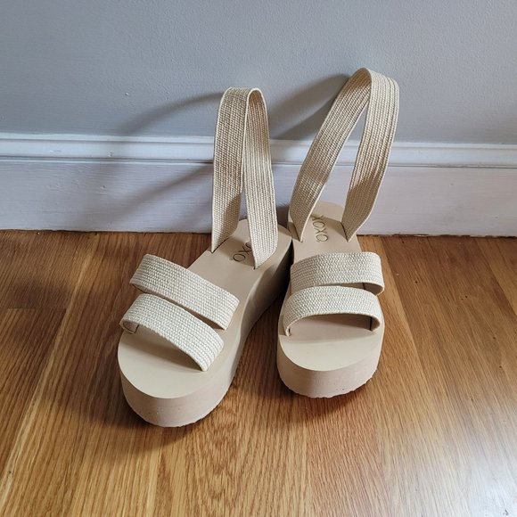 XOXO | Shoes | Xoxo Platform Tan Sandals Size 7 Never Worn | Poshmark